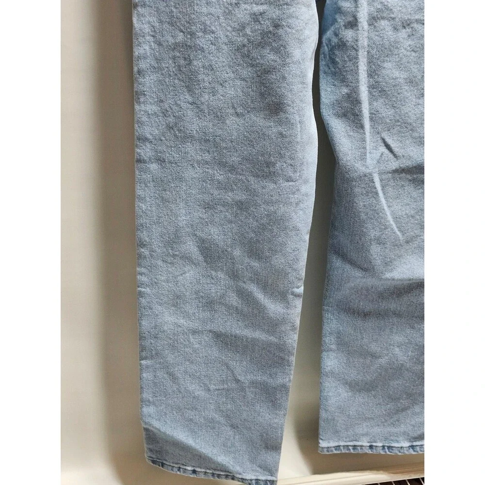 Wrangler Five Star Regular Fit Jeans – Men’s 36x30 Light Wash.           #101